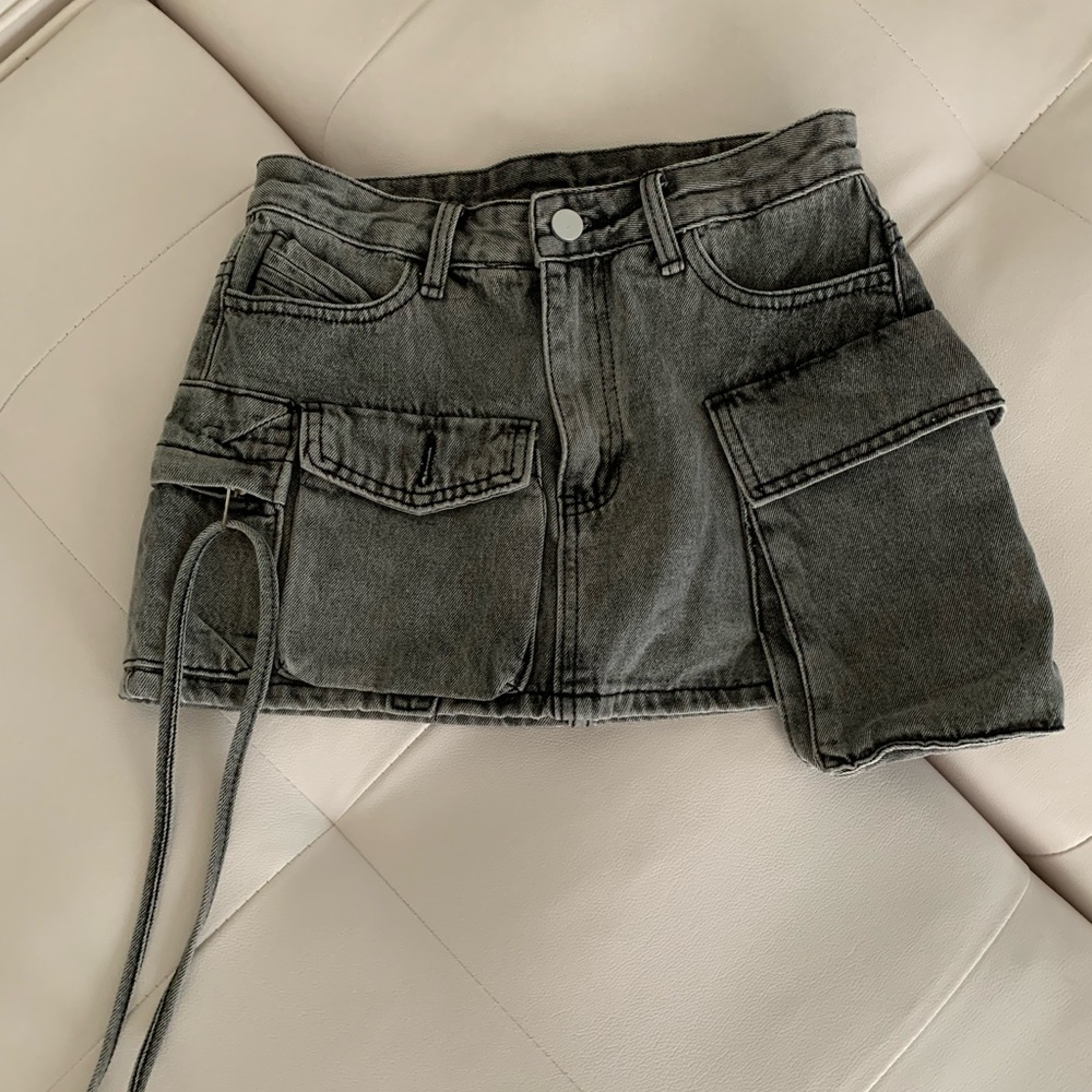 *SOLD* BLACK DENIM CARGO SKIRT